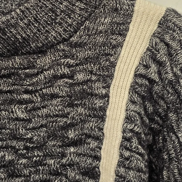 Vintage Abercrombie & Fitch Mohair-Blend Sweater – Size L - Picture 4 of 12